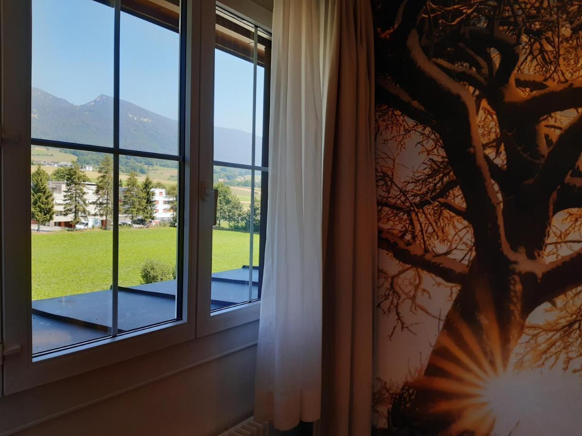 Hotel Urs Und Viktor Bettlach Extérieur photo