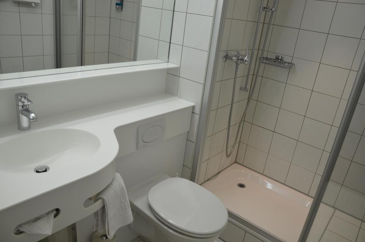 Hotel Urs Und Viktor Bettlach Chambre photo